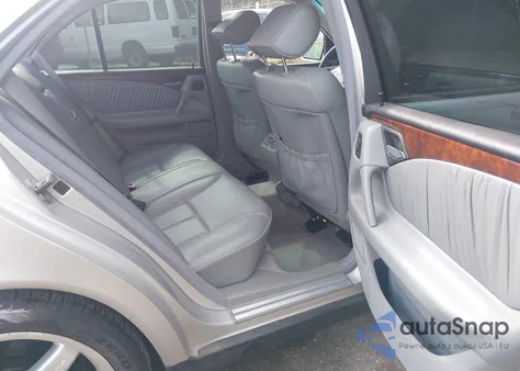 1999 Mercedes-Benz E 430 из США, поврежденный, VIN WDBJF70H2XA766591